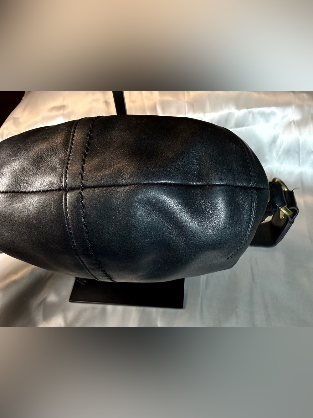 Coach Small SoHo Hobo Shoulder Bag - Picture 6 of 9